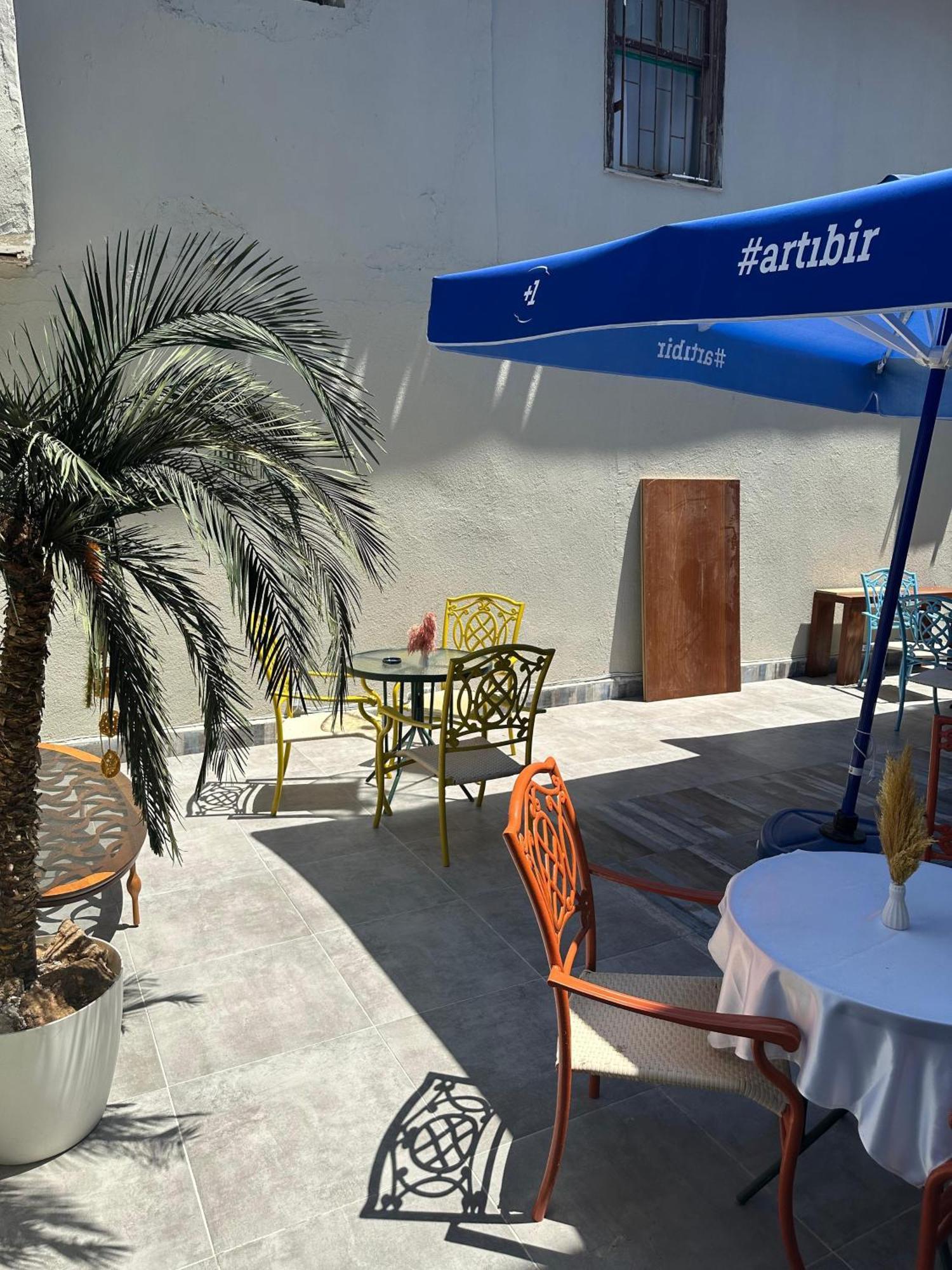 Loost Town Inn Hotel Antalya Exterior foto